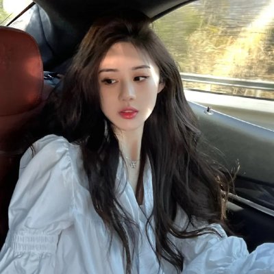 钱信伊:地下酒吧 在线观影